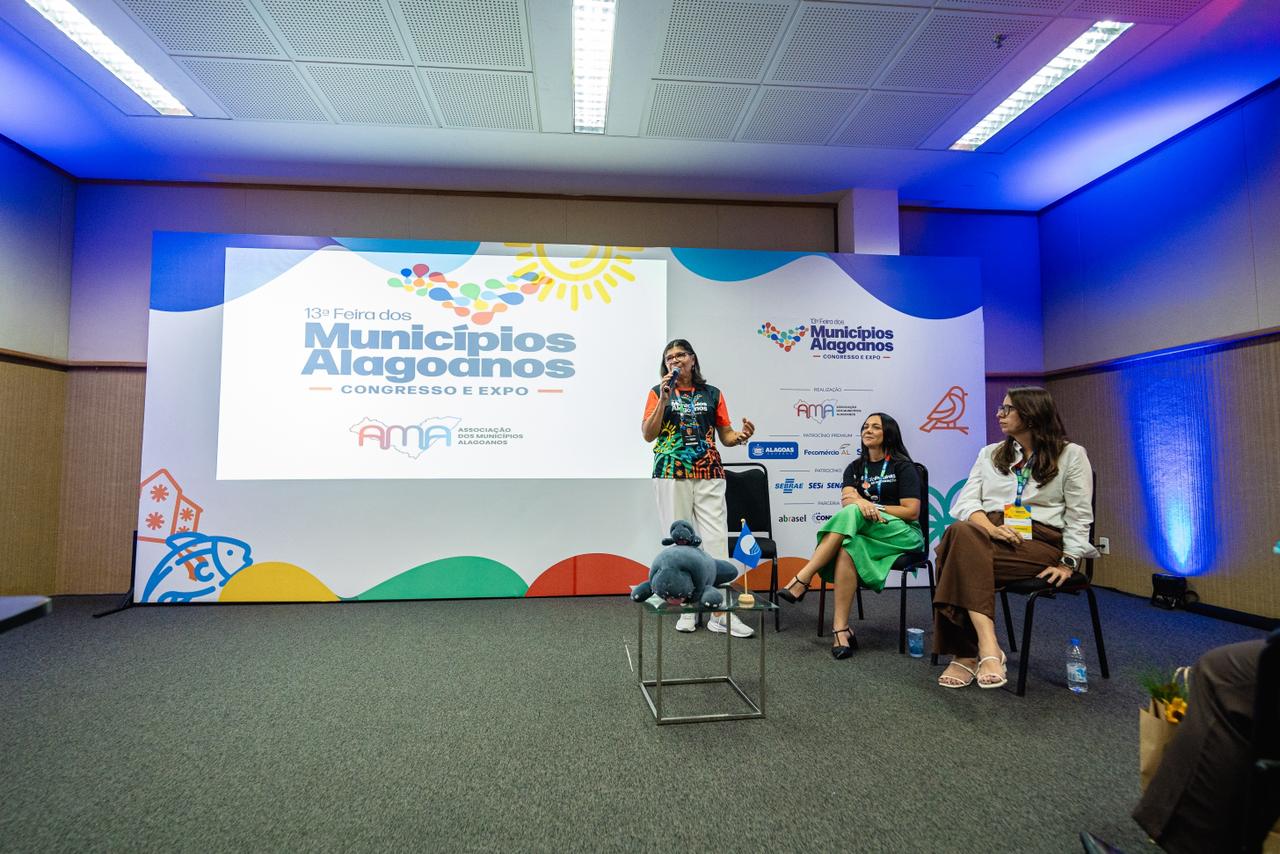 Selo Bandeira Azul da Praia do Patacho é destaque na Feira dos Municípios Alagoanos
